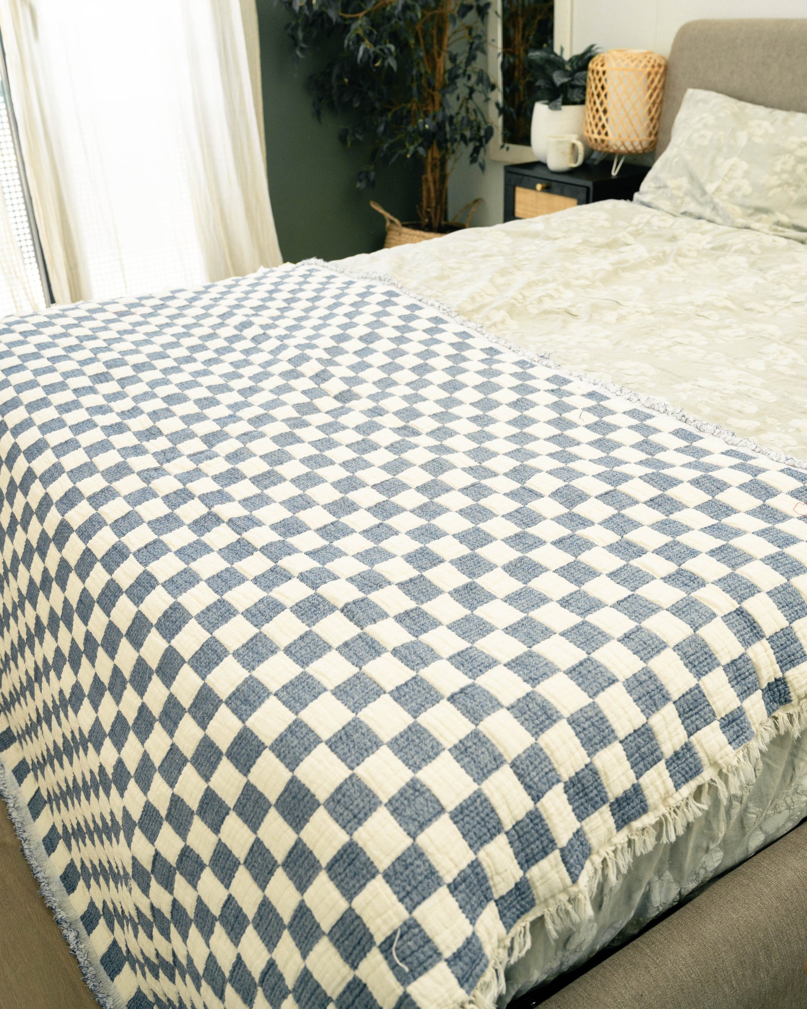Mira Cotton Quilted Throw