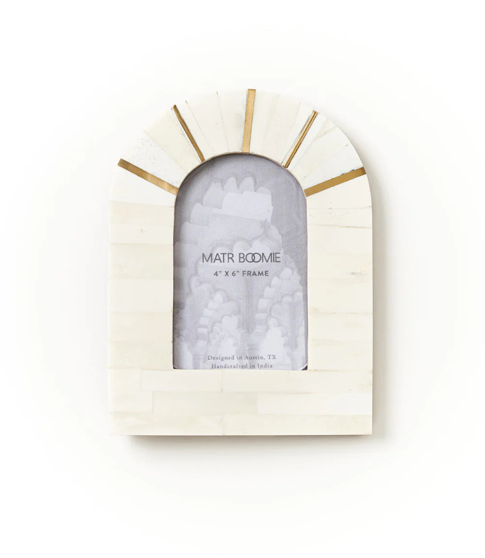 Mukhendu Arch Picture Frame