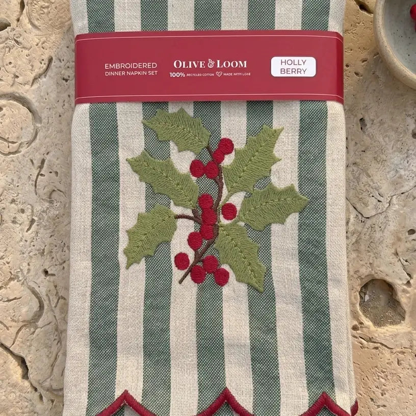 Holly Berry Embroidered Dinner Napkins, Set of 4
