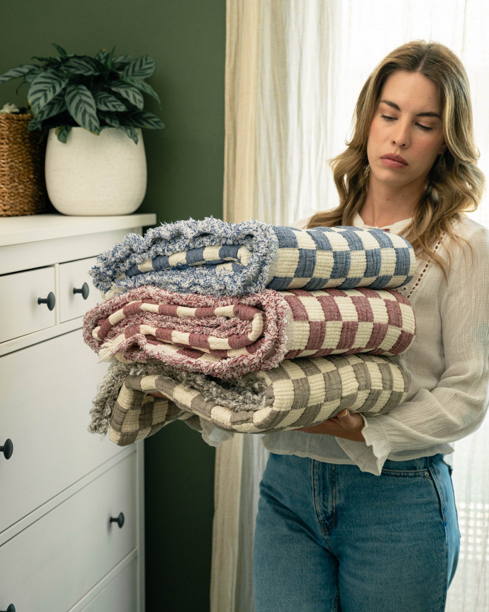 Mira Cotton Quilted Throw