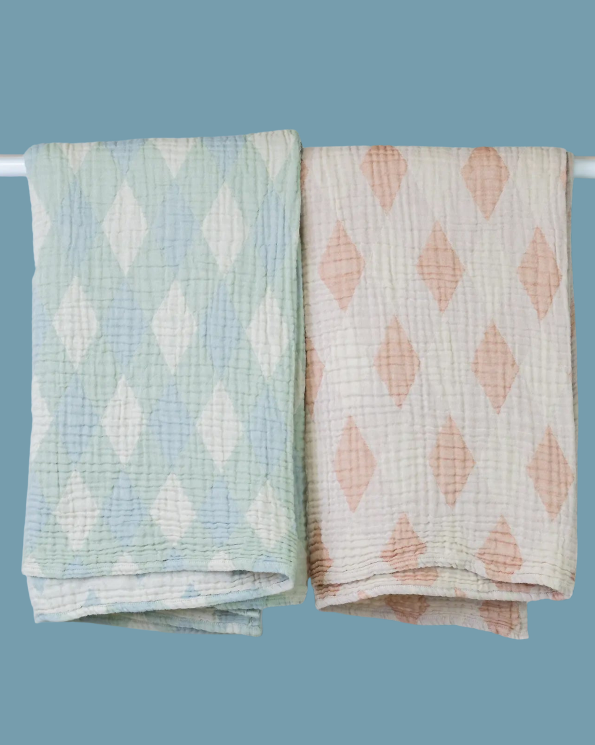 Muslin Diamond Swaddling Blanket