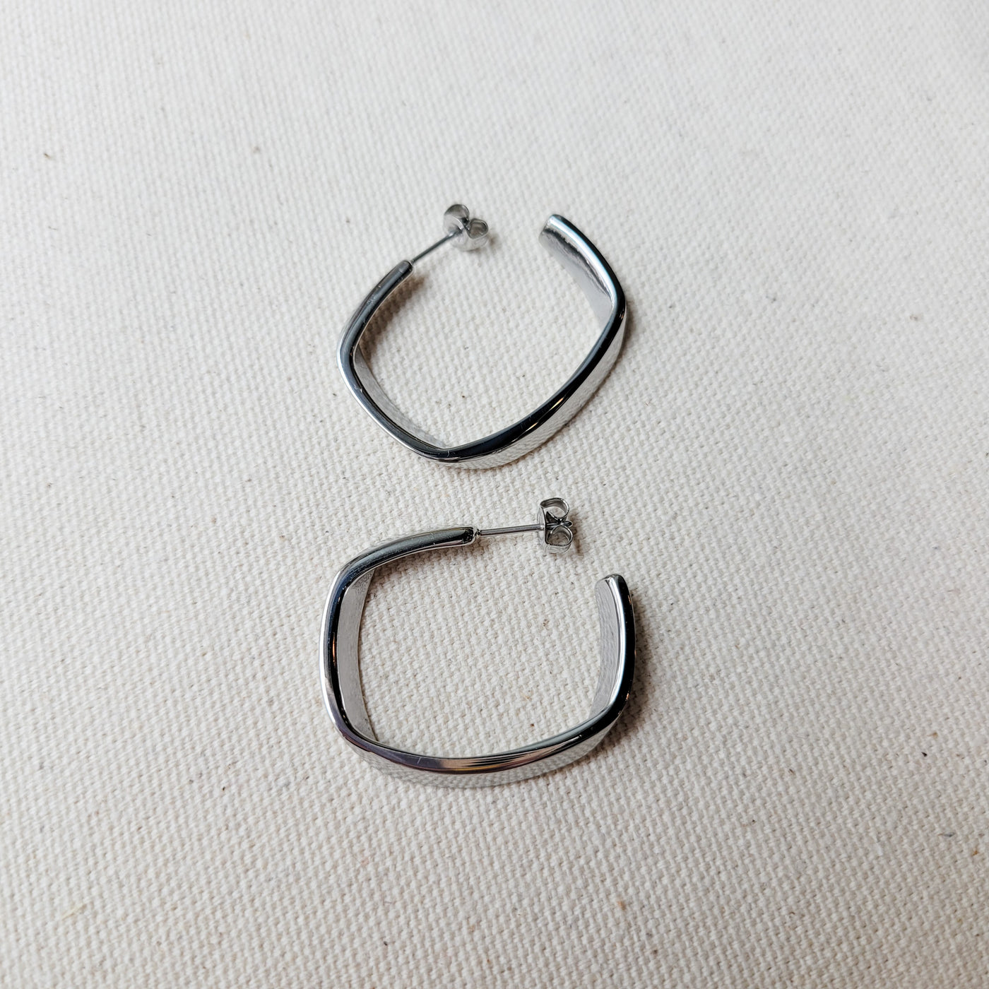 Eve Hoop