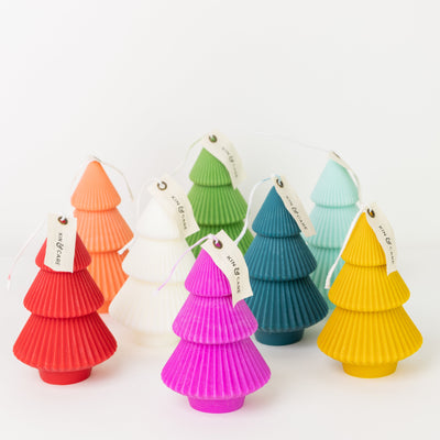 Ribbed Xmas Tree Candle