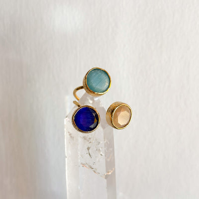 Tri stone ring